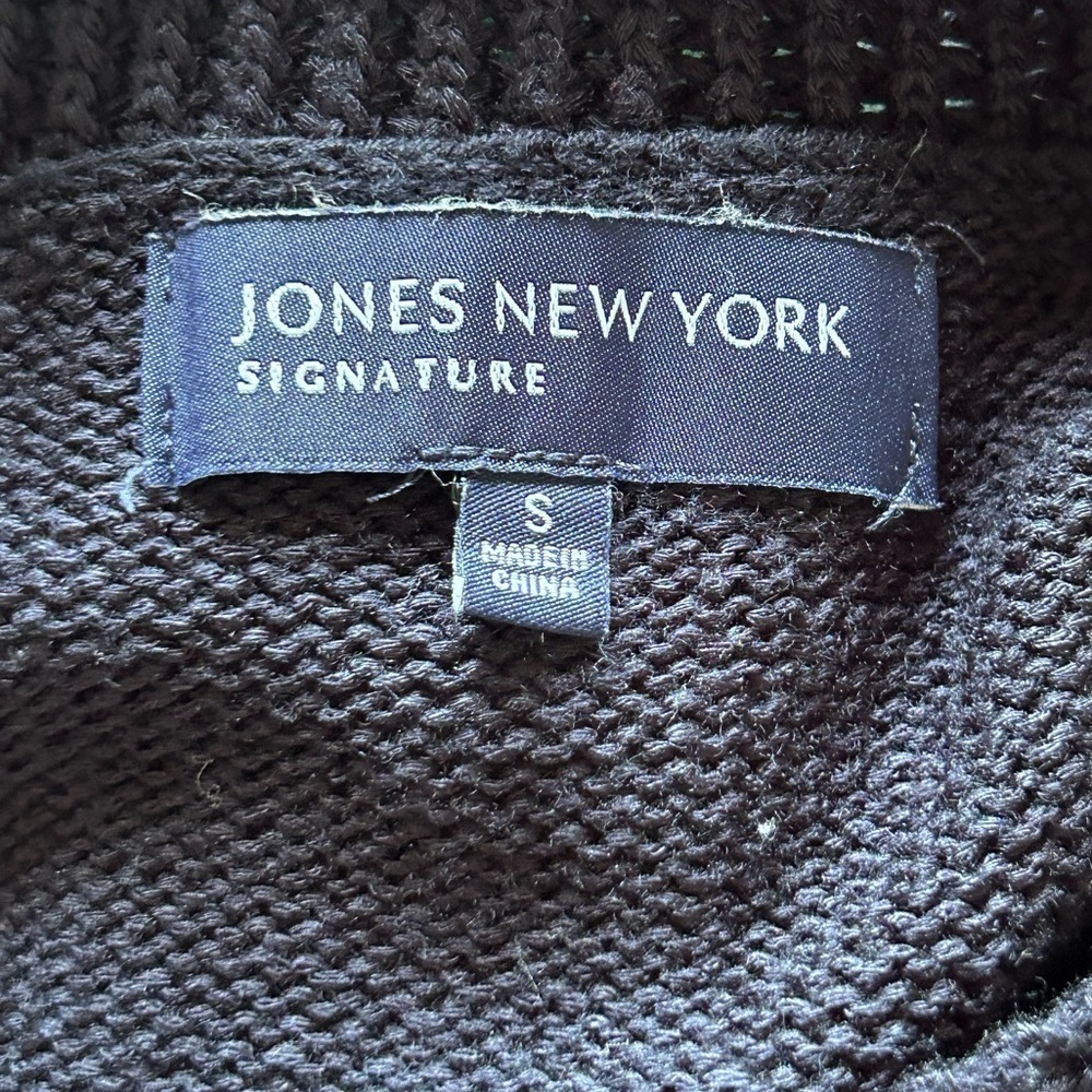 Jones New York Signature Woman’s Small Pullover Blue Sweater - Picture 8 of 8